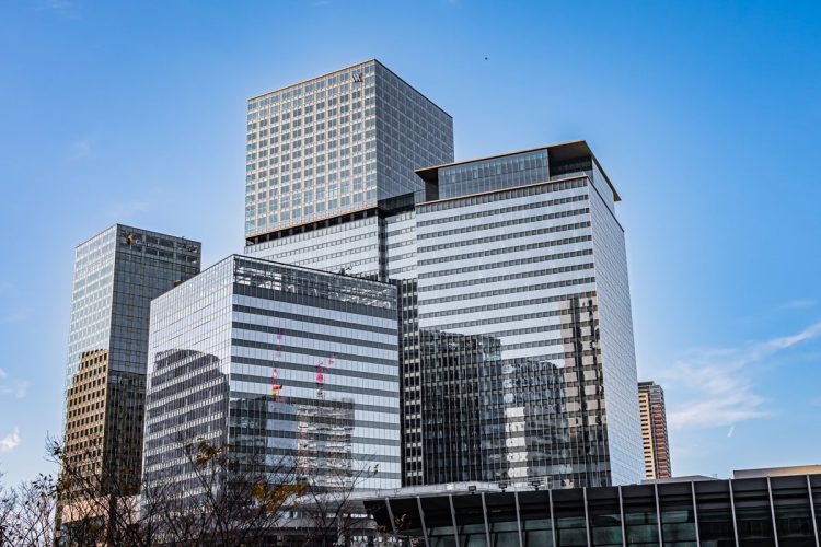 大阪府で人口増加が予測される地域はどこか(梅田/写真:イメージマート)