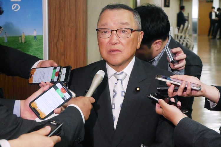 財務省出身で自民党政調会長を務める宮沢洋一氏(時事通信フォト)