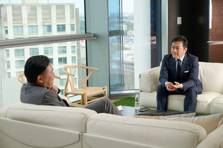 “手取りを増やす”にはどうしたらよいか、楽天・三木谷浩史社長と国民民主・玉木雄一郎代表が語り合った