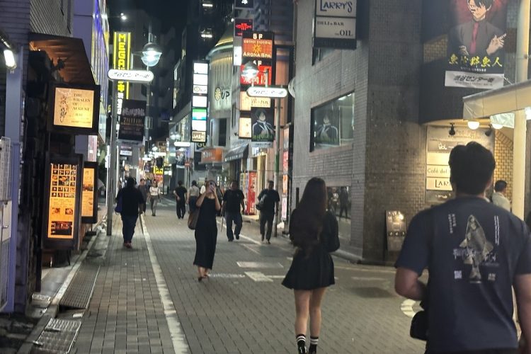 深夜の渋谷・センター街