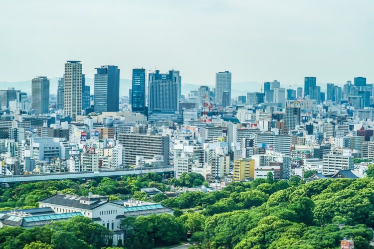 近畿圏の中古マンション価格も値上がりが続いている（写真：イメージマート）