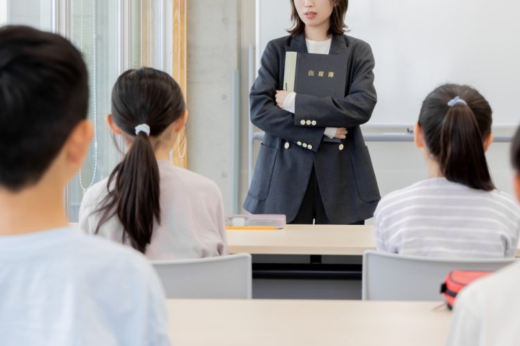 大人の一言が子供を傷つけてしまうことも（イメージ）