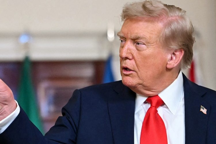 トランプ大統領が“次に何を見ているか”が投資のヒントに(AFP=時事)