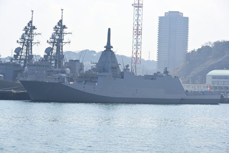 三菱重工は、豪州への改良型「もがみ型護衛艦」の共同開発・生産契約を獲得（写真：イメージマート）