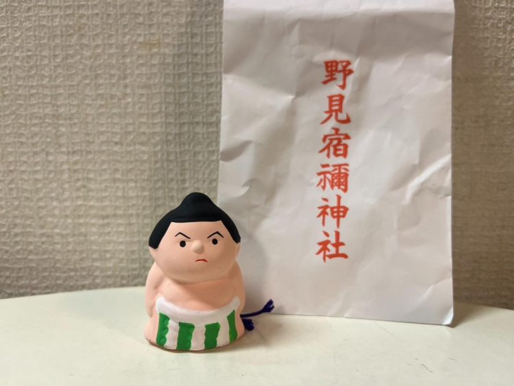 人気急上昇中の「力士おみくじ」
