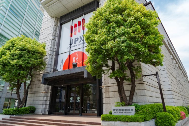 株式市場は高い成長性をどう評価するか（写真：イメージマート）
