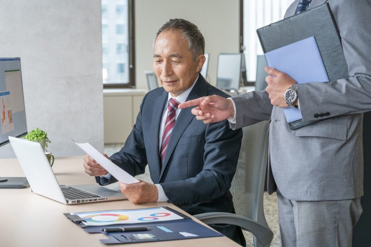 再雇用された人たちの会社に対する思いとは(イメージ)