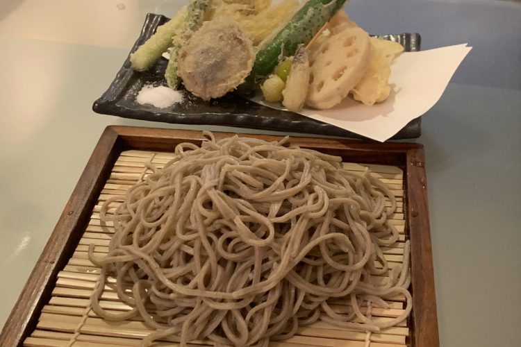 家の近くに美味い蕎麦屋があるというのは幸せなことだ
