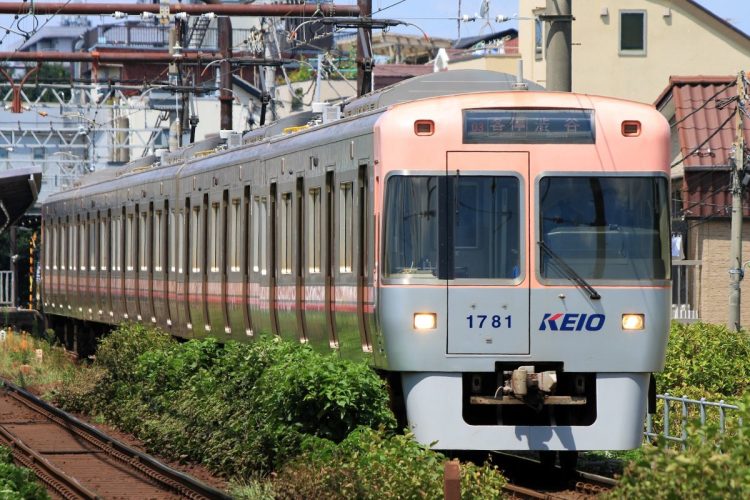 京王井の頭線と京王線の乗り換え駅となるのが明大前だ(写真・イメージマート)