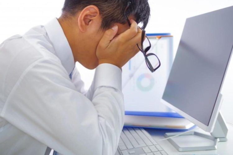 効果のある片頭痛の治療薬、予防薬が開発されているが、服用には注意が必要（イメージ）