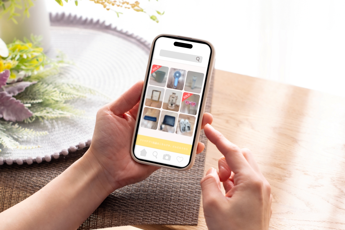 フリマアプリでモノを高く売るコツとは（イメージ）