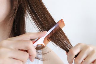 【なぜ「高級コーム」にZ世代の支持が集まるのか？】世代特有の“意味のある消費”と“ご自愛を肯定する価値観”が影響、贅沢品ではなく「日々のセルフケアへの投資」という考え