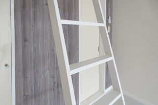 《23区内のシングル向け家賃は12万円時代に》家賃高騰で注目の「激狭物件」、居住者たちが語る“想像以上”の苦労　「冷蔵庫が置けず自炊も困難」「物が溢れて強烈な圧迫感」