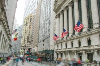 「SaaSの死」が招く米国ハイテク株の成長期待の剥落　ナスダック「26週移動平均線割れ」はトレンド転換の初期サインか　好調な日本株市場への波及も警戒