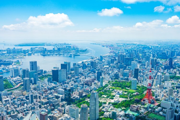 「不動産バブル崩壊」を引き起こすきかっけとは（写真：イメージマート）