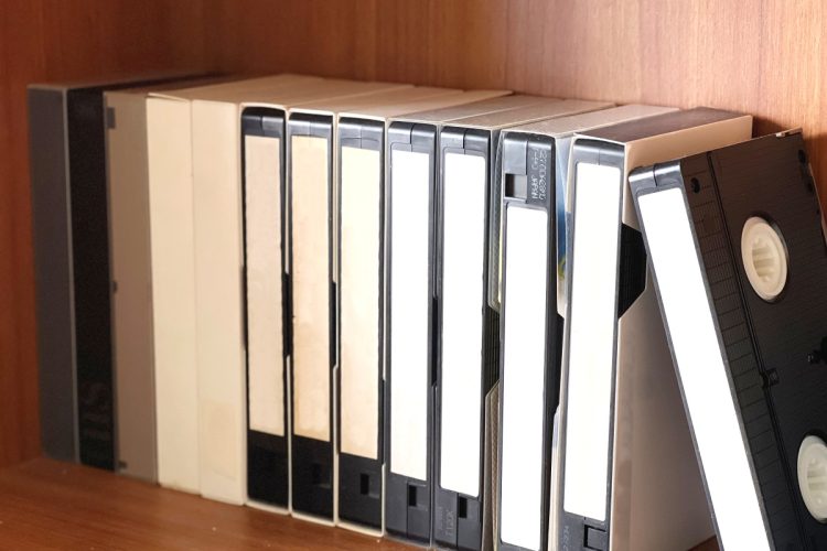 VHSテープがお宝に化けることも（写真：イメージマート）