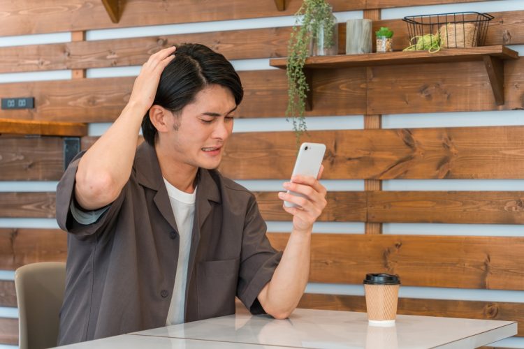 “イナゴ銘柄”には注意（写真：イメージマート）