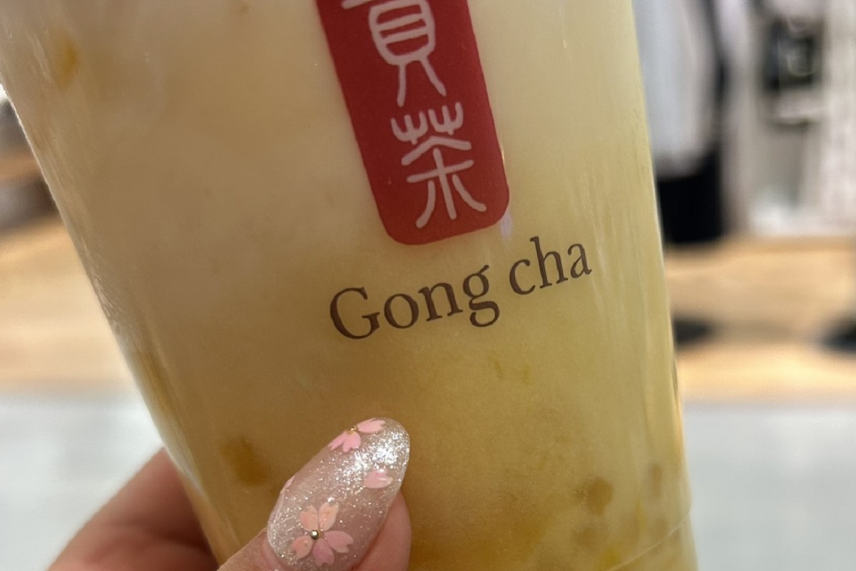 「マンゴー ミニパール ミルクティー」（Mサイズ：税込670円）