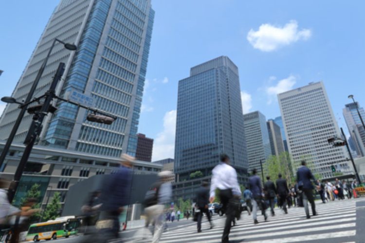 「駅力」の高いエリアほど、「黄金立地」を掴める可能性は高まるという（写真：イメージマート）