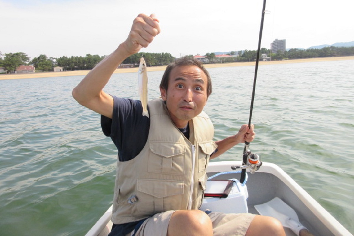 釣りをする筆者