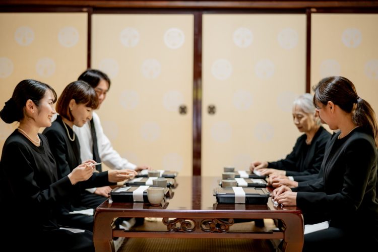 葬儀費用を抑える方法は(イメージ)