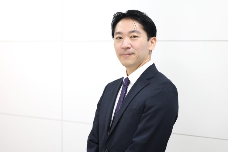 株式投資においてマイナス要因となるバイアスをRickyさんが解説（撮影：杉原賢紀／小学館）