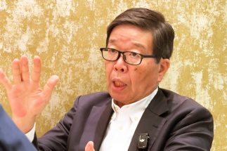 フューチャー・デザイン・ラボ会長・竹原啓二氏は、｢元リク｣の兄貴分的な存在だ