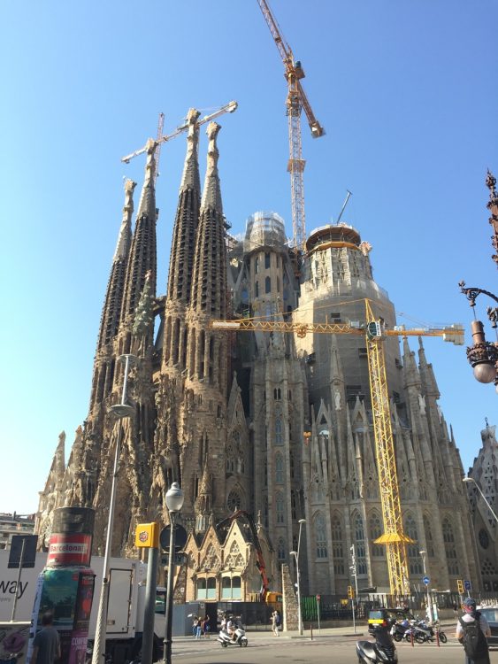 スペイン・バルセロナに建設中のサグラダ・ファミリア（2017年6月撮影：小川裕夫）