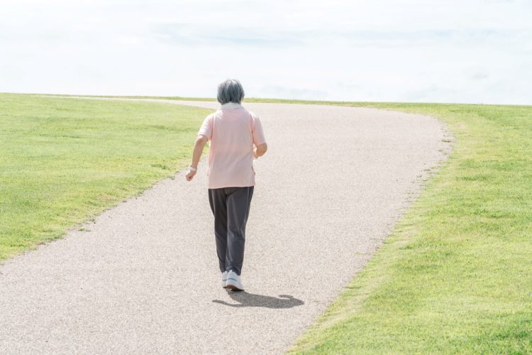 70代の健康面で気をつけるポイントは（写真：イメージマート）