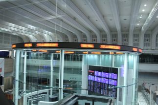 日経平均株価は歴史的高値にある一方で低迷している銘柄も多い