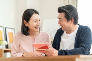 老後夫婦の年金生活“基礎的な生活費”月20万円のうち自由に使えるお金を左右するもの