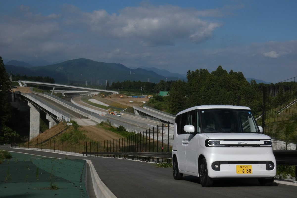 上陸とともに日本中に話題を提供し続けているBYD「ラッコ」
