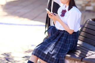「課題だから仕方なく来ました」という雰囲気の高校生も（写真：イメージマート）