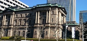 日米実質金利差拡大が足元の円高の要因か（日本銀行本店）