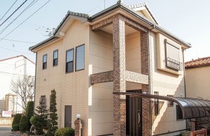 マンションをあきらめて新築一戸建てに向かう動きも