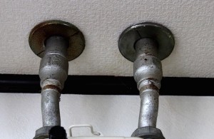 古いマンションでの水漏れが引っ越しに直結することも？