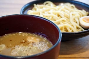 つけ麺の食べ方を知らない外国人客が引き起こした“事件”とは？（イメージ）