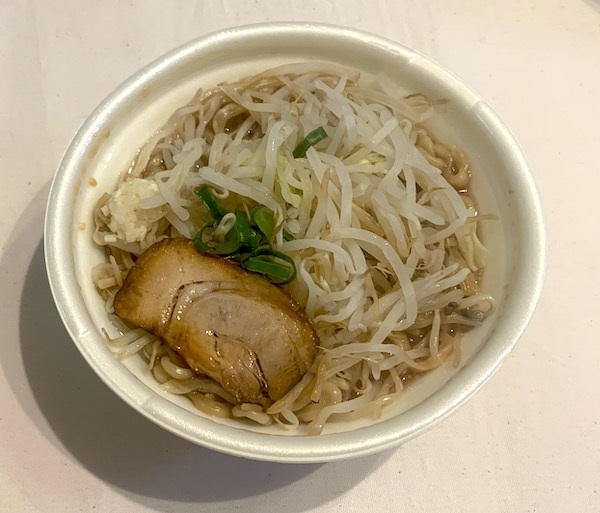 セブン-イレブンの『中華蕎麦とみ田監修豚ラーメン（豚骨醤油）』