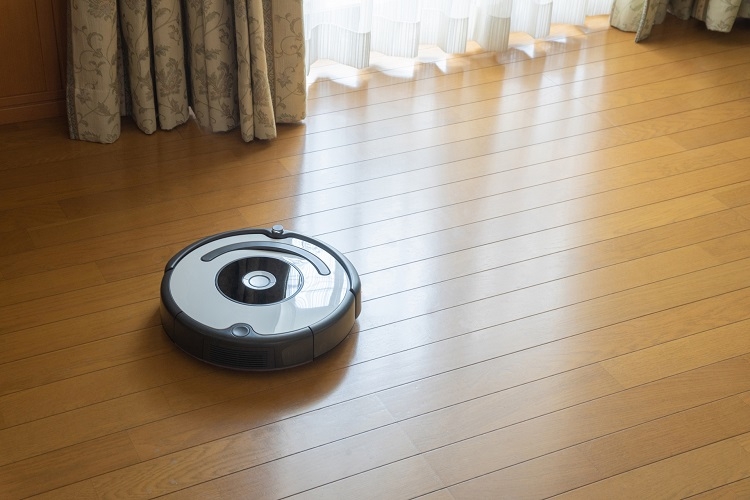 ロボット掃除機導入で生活はどう変化した？（イメージ）