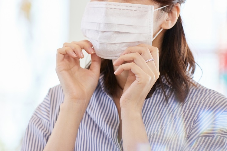 「マスクをしているかしていないか」で人格まで判断される？