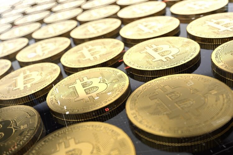 ビットコイン価格急落の背景に中国の政策情報があった