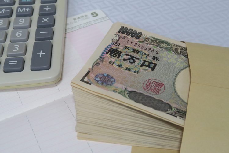 キャッシュレス生活より現金生活のほうがお金が貯まる？（イメージ。Getty Images）