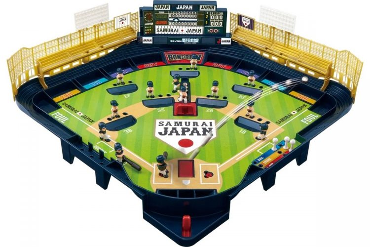 テレビゲームでは味わえない感覚／写真は「野球盤3Dエーススタンダード 侍ジャパン野球日本代表Ver.」（C）エポック社