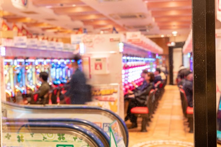 BT機がパチスロ業界の希望の光となるか（イメージ）