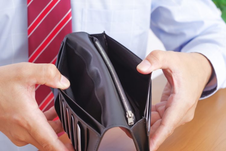 現金を使わない遊技は、どうギャンブル依存対策につながるのか（写真：イメージマート）