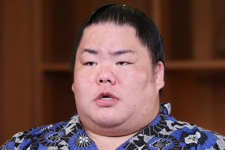 大栄翔は大関に昇進しても「褒賞金」が増えない？（時事通信フォト）