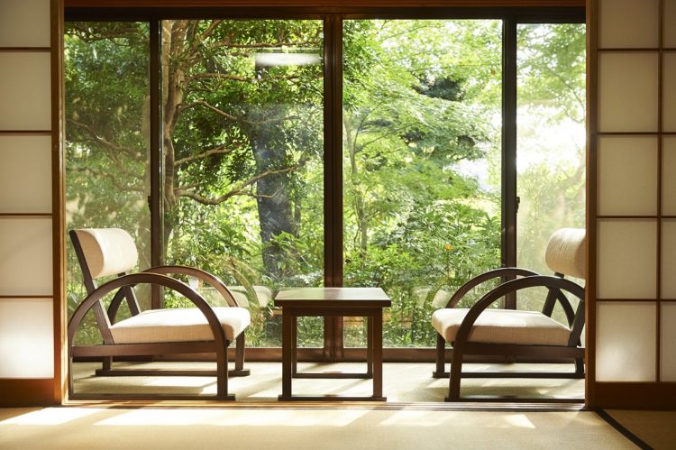 「高級な宿」の雰囲気に飲まれてしまうこともあるようで…（イメージ）