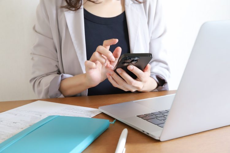 スマホやPCの価格は「3月頃までが最後の安定期」か（イメージ）
