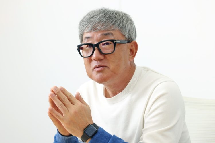 「日本が高度成長できたのは経営者ではなく、労働者の質が高かったから」と語る高岡氏