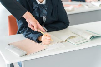 高校受験において“塾推薦という裏ルート”が存在するとの声がある（写真：イメージマート）